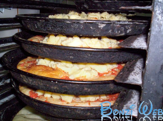 Restaurante de Pizzas Dany - Bonzi Web