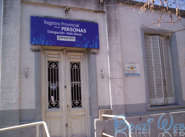 Fachada del, por ahora Registro Provincial de las Personas, Delegacion Aldo Bonzi - BonziWeb