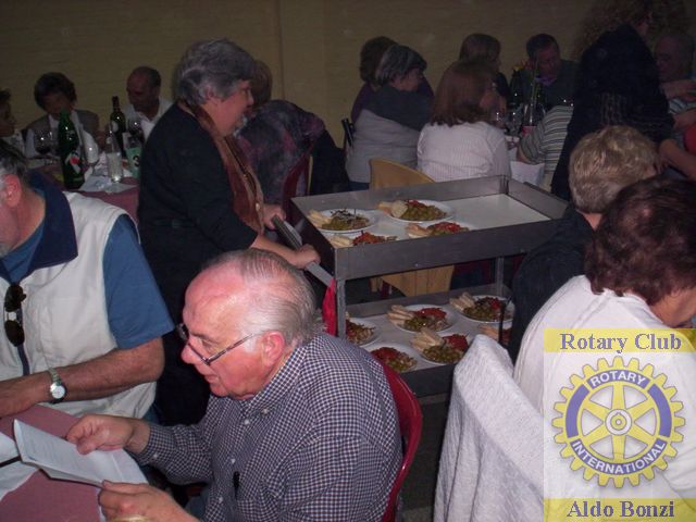 Paella Octubre 2009 - Rotary Club de Aldo Bonzi